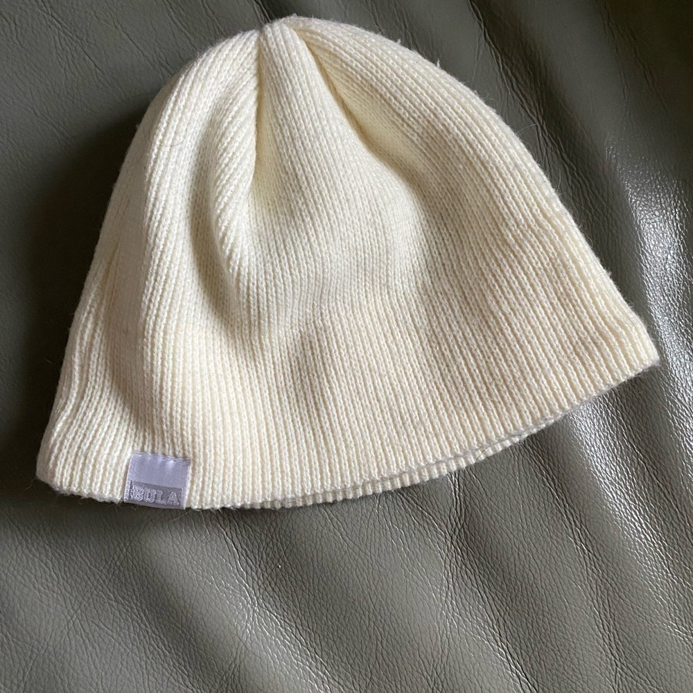 Bula | beanie unisex. Ivory color